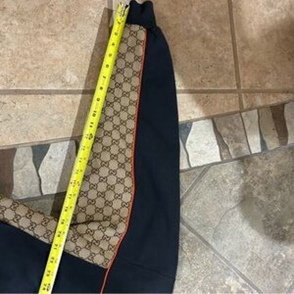 Men's Gucci, cotton jersey, zip jacket signature, GG Supreme jacquard medium - Picture 4 of 15